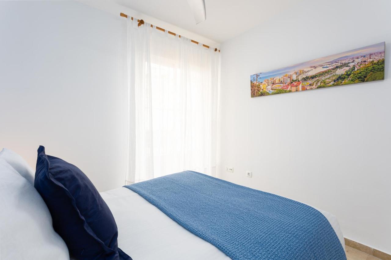 Holidays2Malaga Capuchinos French Balconies, Private Parking, Wifi & Air Con 외부 사진