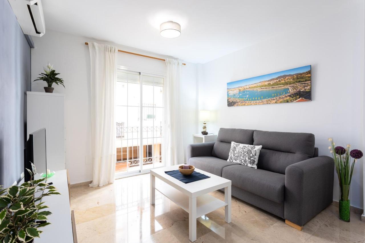 Holidays2Malaga Capuchinos French Balconies, Private Parking, Wifi & Air Con 외부 사진